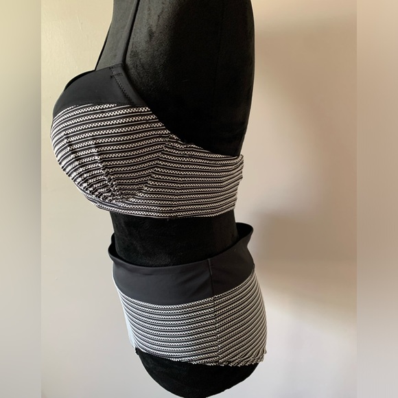 Swimsuits For All Swim Sexy Black And White Mid Rise Bra Top Swim Bikini Size 12 - Picture 5 of 13